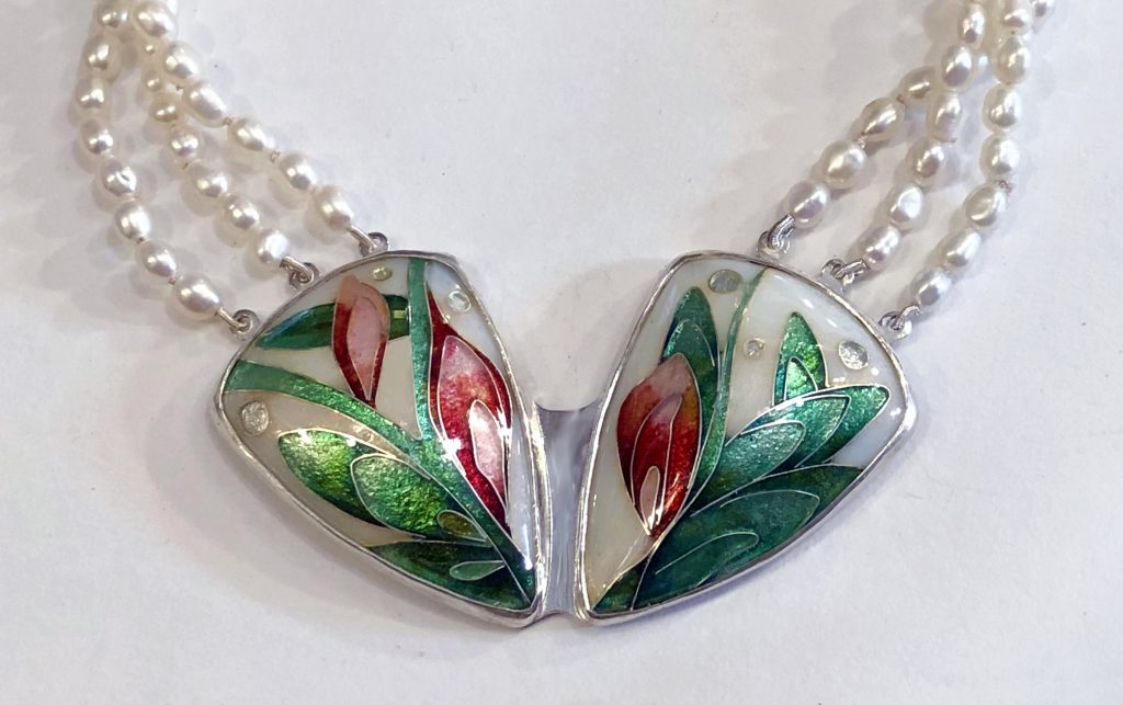 cloisonn-enamel-flowers-necklace-with-pearl-necklace-robin-phillips